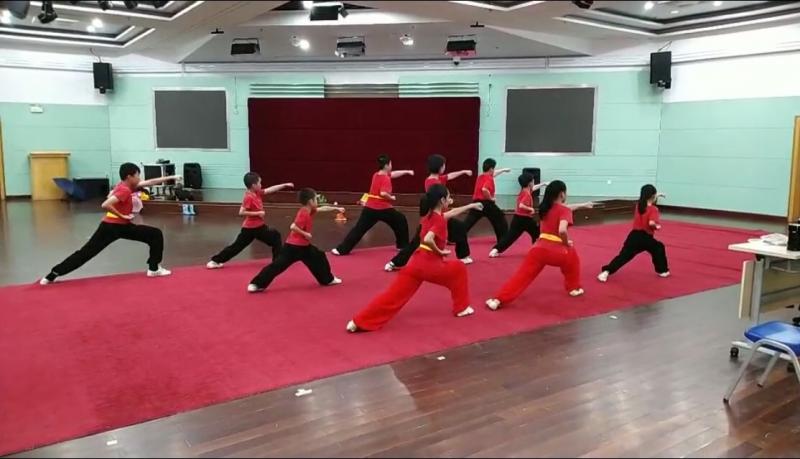 上海市社區(qū)<a href=http://m.wwwyw99966.com target=_blank class=infotextkey>健身</a>俱樂部