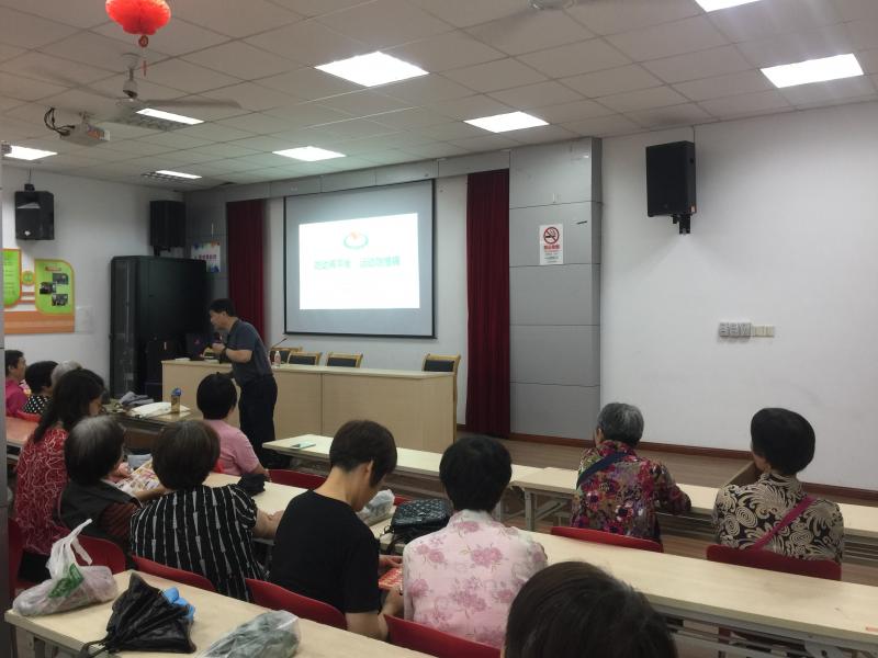 上海市社區(qū)<a href=http://m.wwwyw99966.com target=_blank class=infotextkey>健身</a>俱樂(lè)部 上海市社區(qū)<a href=http://m.wwwyw99966.com target=_blank class=infotextkey>健身</a>俱樂(lè)部