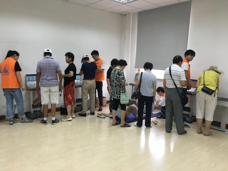 上海市社區(qū)<a href=http://m.wwwyw99966.com target=_blank class=infotextkey>健身</a>俱樂部