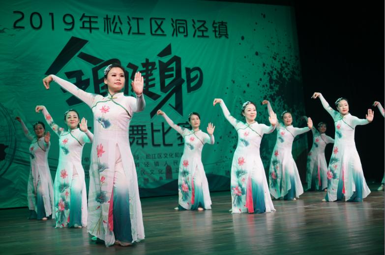 上海市社區(qū)<a href=http://m.wwwyw99966.com target=_blank class=infotextkey>健身</a>俱樂(lè)部 上海市社區(qū)<a href=http://m.wwwyw99966.com target=_blank class=infotextkey>健身</a>俱樂(lè)部