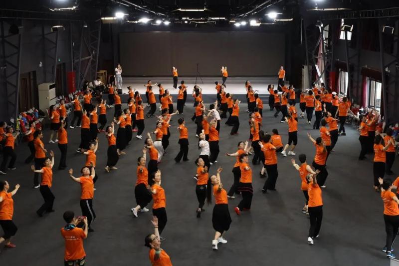 上海市社區(qū)<a href=http://m.wwwyw99966.com target=_blank class=infotextkey>健身</a>俱樂部