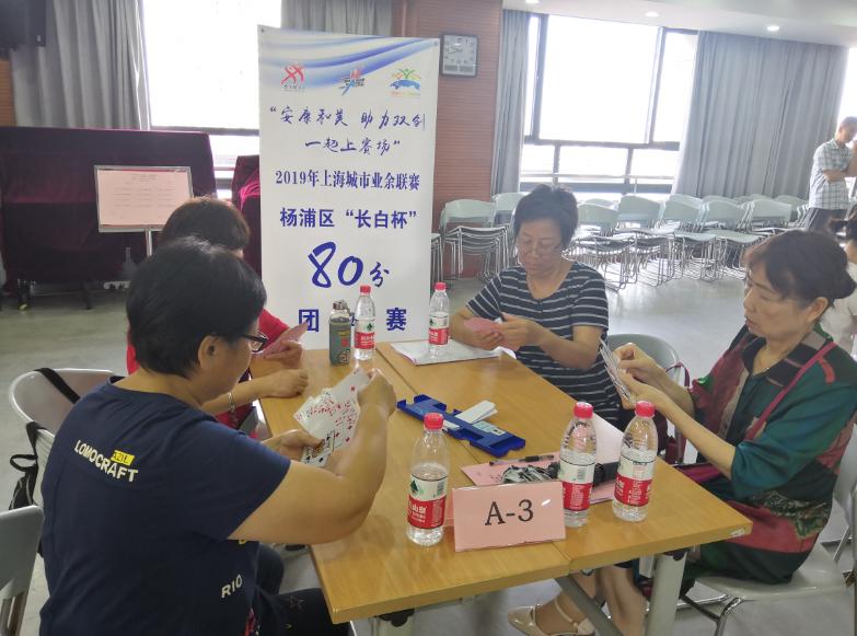 上海市社區(qū)<a href=http://m.wwwyw99966.com target=_blank class=infotextkey>健身</a>俱樂(lè)部 上海市社區(qū)<a href=http://m.wwwyw99966.com target=_blank class=infotextkey>健身</a>俱樂(lè)部