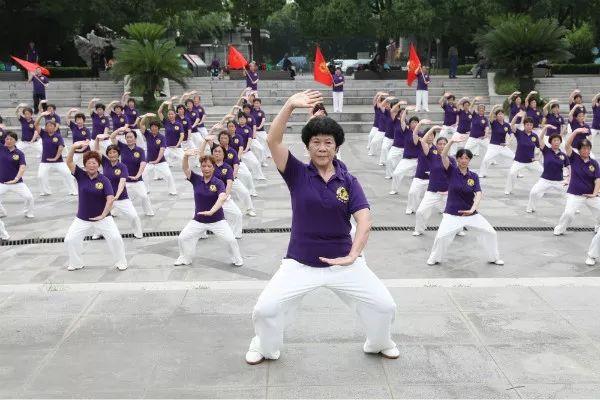 上海市社區(qū)<a href=http://m.wwwyw99966.com target=_blank class=infotextkey>健身</a>俱樂部