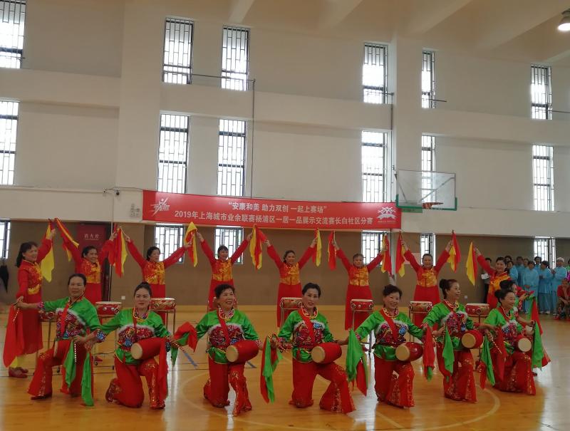 上海市社區(qū)<a href=http://m.wwwyw99966.com target=_blank class=infotextkey>健身</a>俱樂部 上海市社區(qū)<a href=http://m.wwwyw99966.com target=_blank class=infotextkey>健身</a>俱樂部
