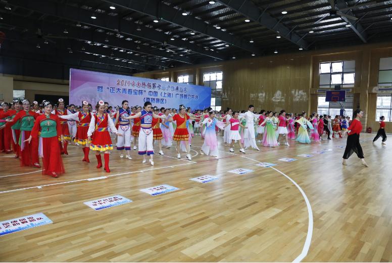 上海市社區(qū)<a href=http://m.wwwyw99966.com target=_blank class=infotextkey>健身</a>俱樂部 上海市社區(qū)<a href=http://m.wwwyw99966.com target=_blank class=infotextkey>健身</a>俱樂部