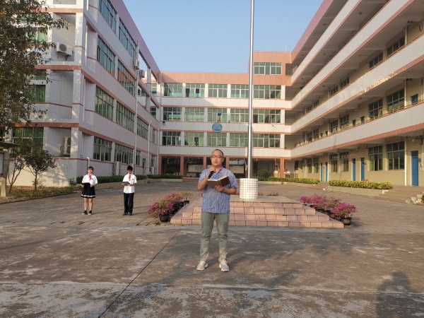 02.jpg