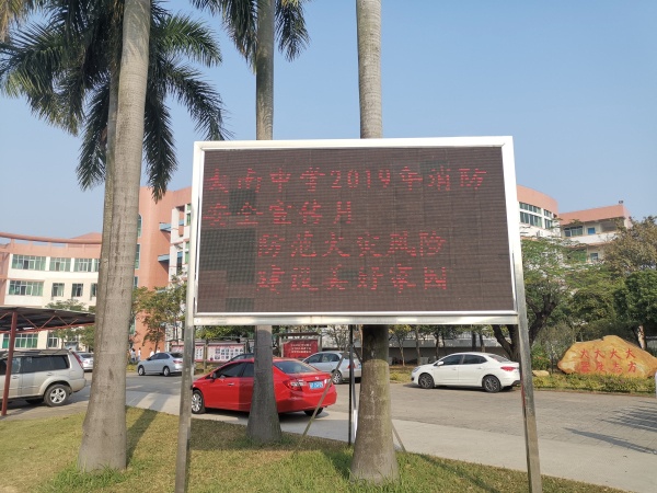 01.jpg