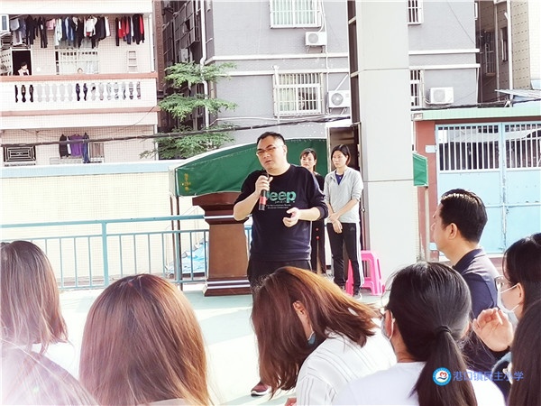 李校長.jpg