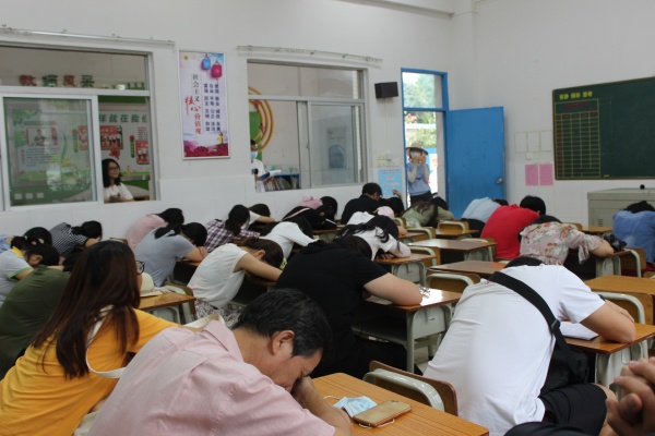 照片 054.jpg