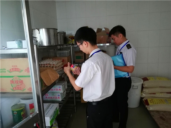 食品安全檢查3_副本.jpg