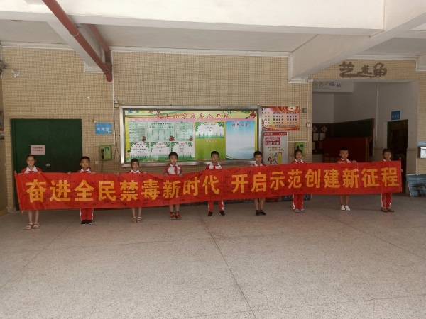 F9692D515B8E052314648CDB41CA7DE6.jpg