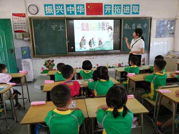 交通安全3_副本.jpg