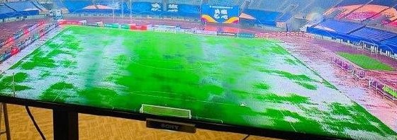 【中超】受暴雨影響，富力VS大連人比賽延期