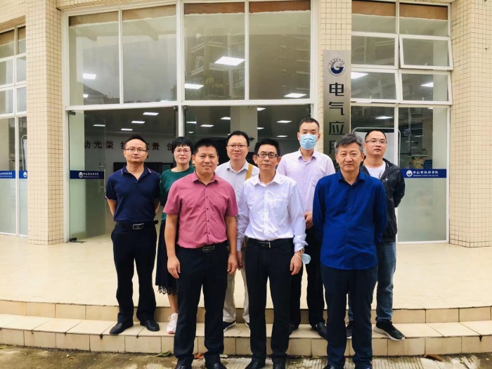 深入高校和企業(yè)調(diào)研 ，對接行業(yè)需求共促專業(yè)建設(shè)
