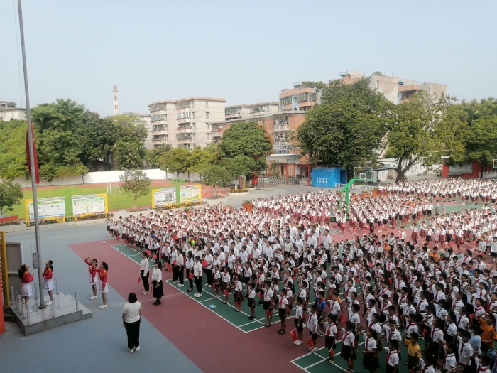 雛鷹歌聲贊祖國，禮善少年奮追夢