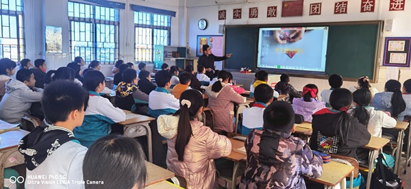 技術(shù)賦能，教學增效
