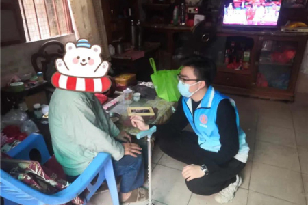 寒潮來襲，西區(qū)街道為困難群眾送溫暖