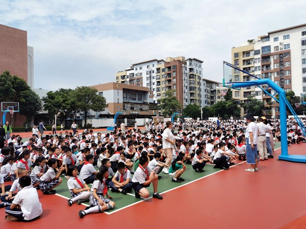 消防疏散常演練，安全意識(shí)記心間