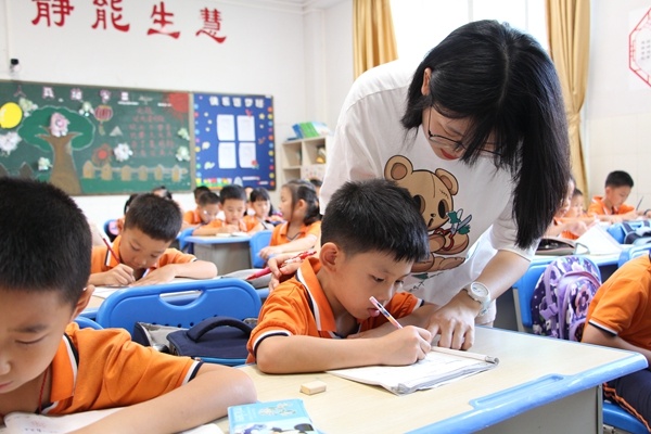 開(kāi)發(fā)區(qū)中心小學(xué)：托管到位，服務(wù)暖心