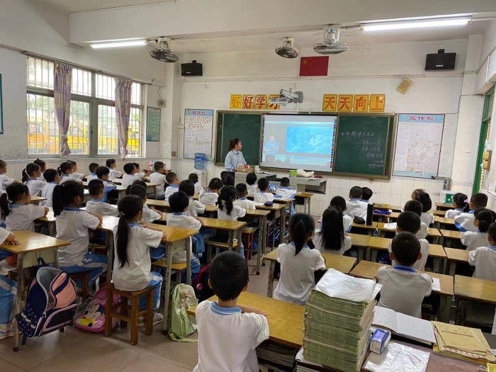 中山市神灣神舟學校開展第29個“世界精神衛(wèi)生日”主題教育活動 (2).jpg