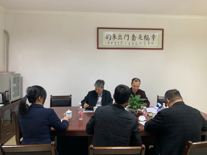 調(diào)研指導(dǎo)，推進(jìn)示范校建設(shè)
