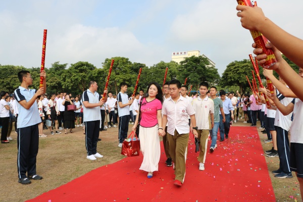 19-走紅毯3.JPG