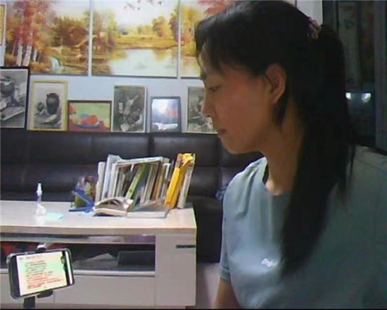1664110679362013177.jpg 初一級區(qū)家庭教育講座順利開展 (2).jpg