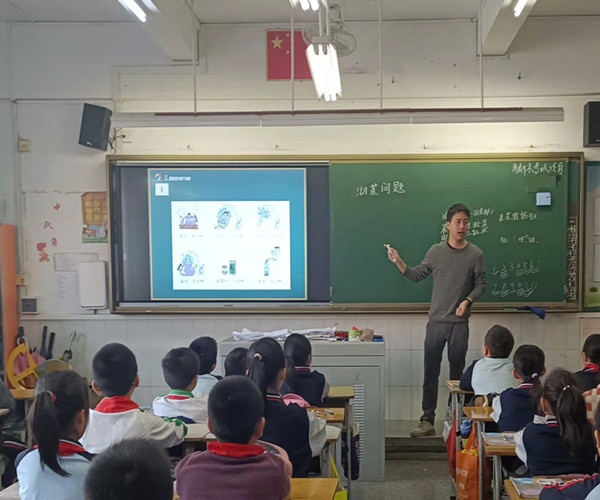 陳敏培_副本.jpg