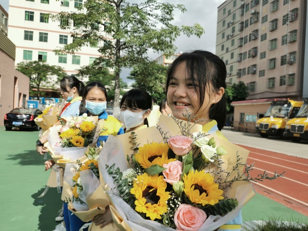 78f8da3dfe6196cb2892d1251f9d9b0.jpg