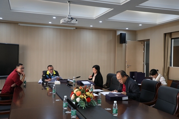BJ0A4698.JPG