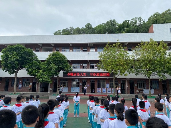 01.jpg