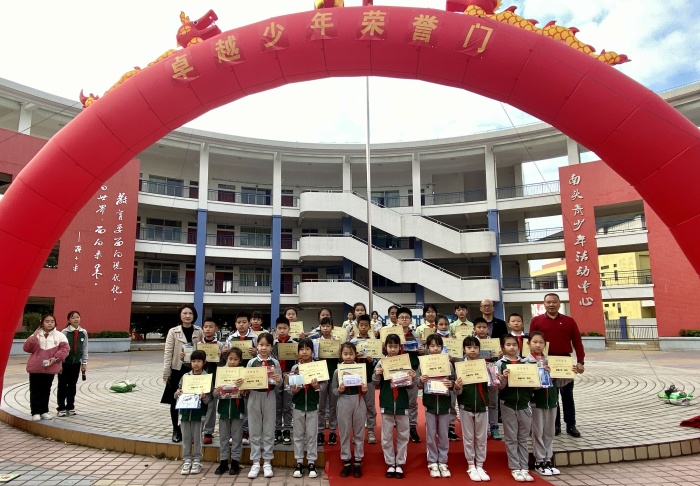 4c2bfec5404de504be91c5eab82dcee.jpg