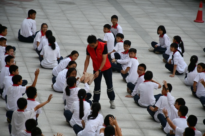 學(xué)生參與2.jpg
