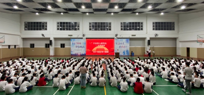 思政課全景.JPG