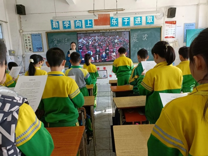 憲法2.webp.jpg
