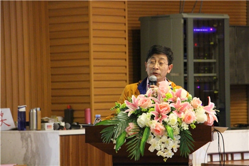 沈偉忠校長(zhǎng)