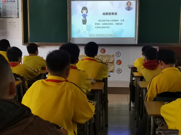 7042.jpg