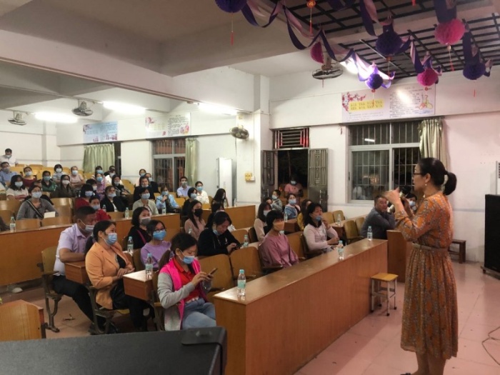 conew_2020年秋季學期神舟學校家庭教育講座 (1).jpg