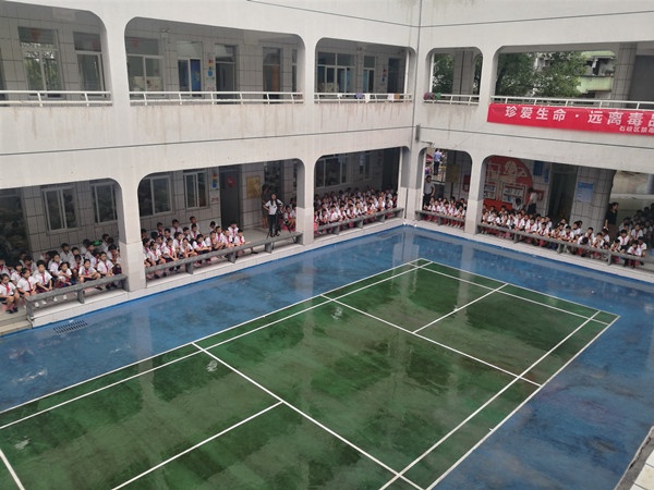 c1c20ab7b80a30479731db565ca3351.jpg
