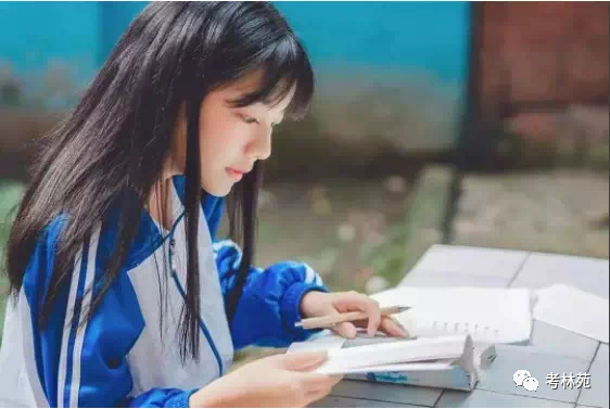 背誦那么多課文有啥用？智慧就是記憶力，好處妙不可言
