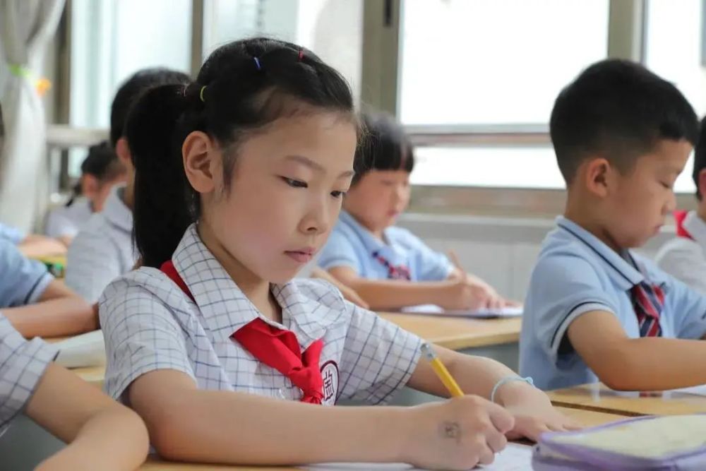 “雙減”效果如何？一線教師：開學(xué)1個月，學(xué)生已經(jīng)明顯分層
