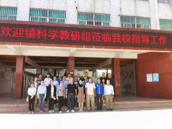 72f1a620bcd2ec76bea1350d96eefbf.jpg