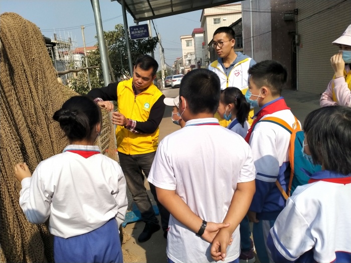 家長參與講述.jpg