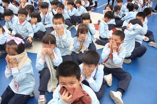 A04.jpg
