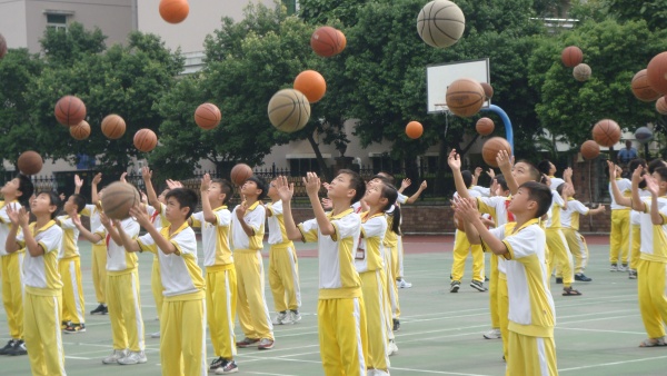高呼快樂籃球.JPG
