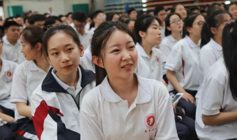 新高考“受歡迎”選科組合，覆蓋面廣且易拿高分，學(xué)生需權(quán)衡利弊