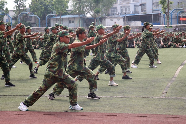 06.jpg