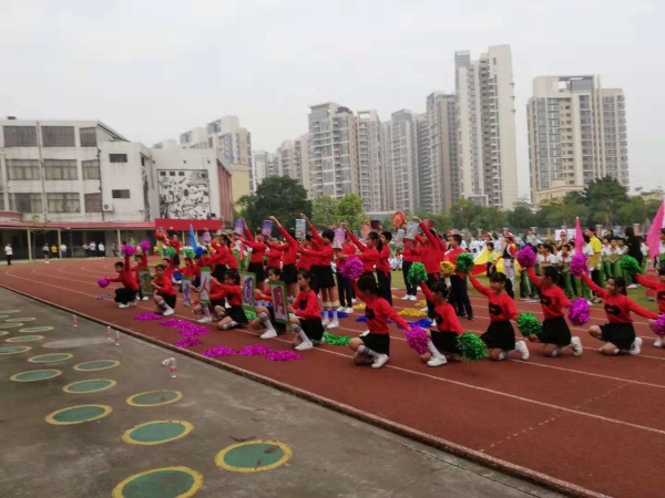 18六(1)中秋節(jié).jpg