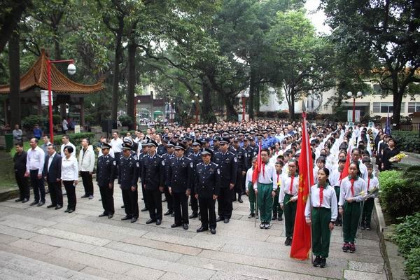 調(diào)整大小 541f20d93157d00b3941147aefb7ad9.jpg