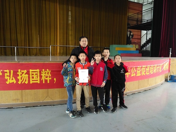 41d7d9afcc5dc501c2579f84e1fff92.jpg